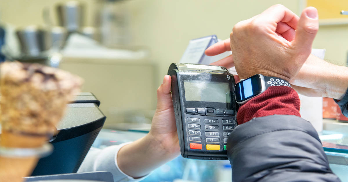 Does Burger King Take Apple Pay In 2022? (In-Store, In-App + More)