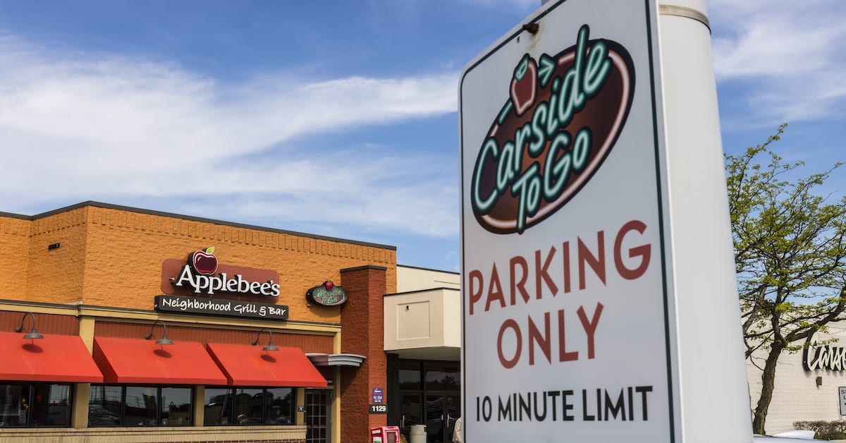 How Applebee’s Carside To Go Works and How to Order
