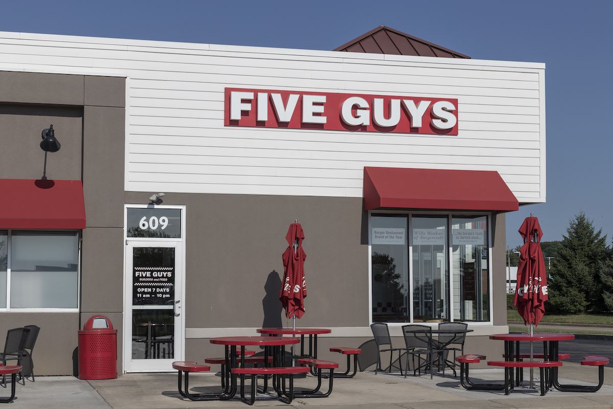21 Best Five Guys Menu Items, Ranked